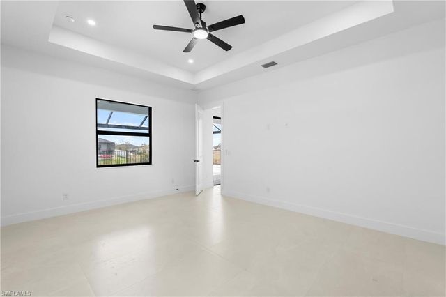 1615 NE 1st AVE, Cape Coral, FL 33909