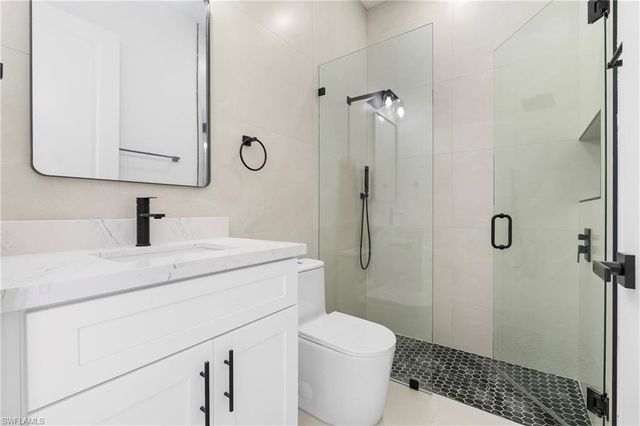 1615 NE 1st AVE, Cape Coral, FL 33909