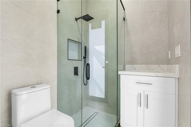 1615 NE 1st AVE, Cape Coral, FL 33909