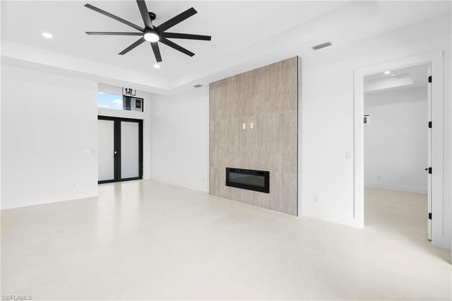 1615 NE 1st AVE, Cape Coral, FL 33909