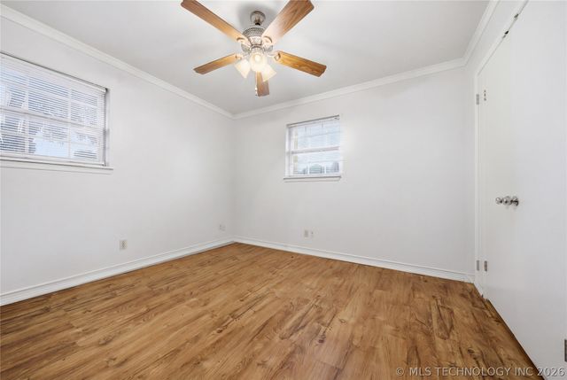230 N Davis Avenue, Claremore, OK 74017