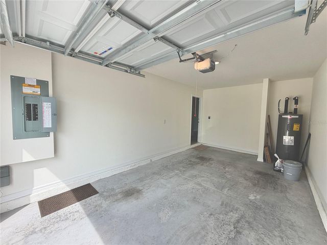 8229 SW 67TH AVENUE, Ocala, FL 34476