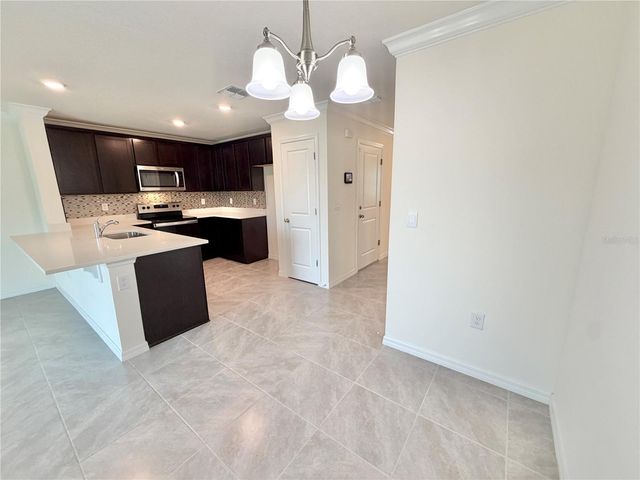 8229 SW 67TH AVENUE, Ocala, FL 34476