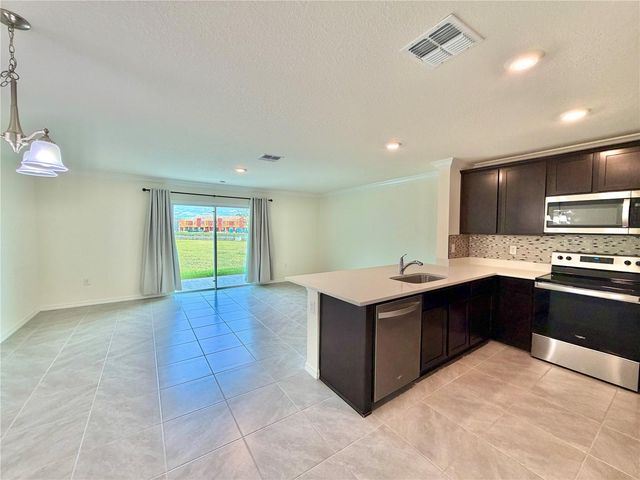 8229 SW 67TH AVENUE, Ocala, FL 34476