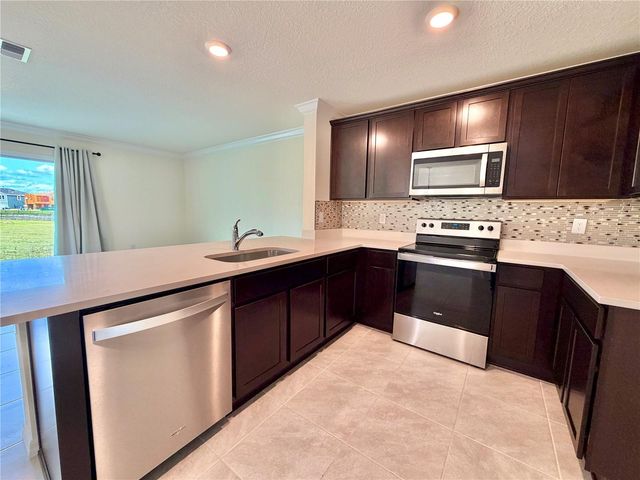 8229 SW 67TH AVENUE, Ocala, FL 34476