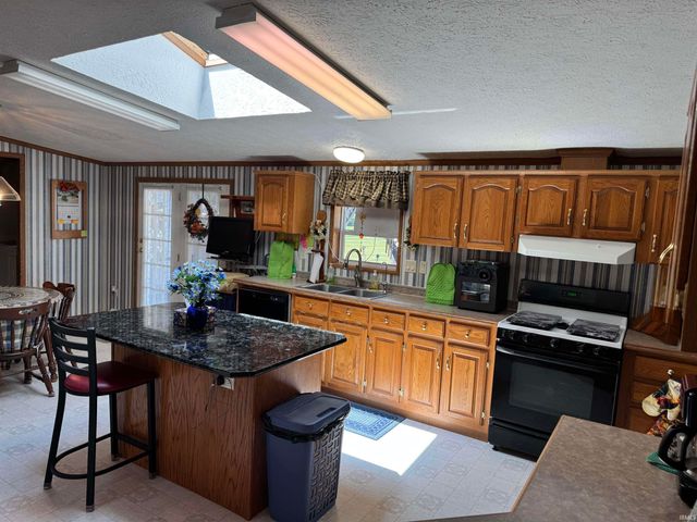 3488 S Wabash Road, Rochester, IN 46975