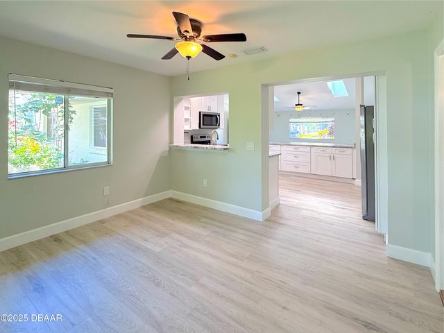 816 Scrub Oak Street, South Daytona, FL 32119