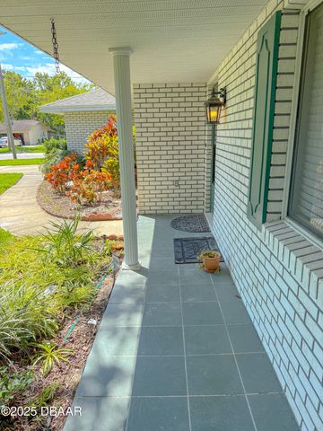 816 Scrub Oak Street, South Daytona, FL 32119