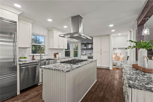 1106 Aurora Court, Dunwoody, GA 30338