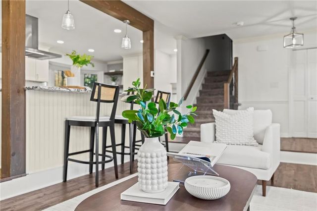 1106 Aurora Court, Dunwoody, GA 30338