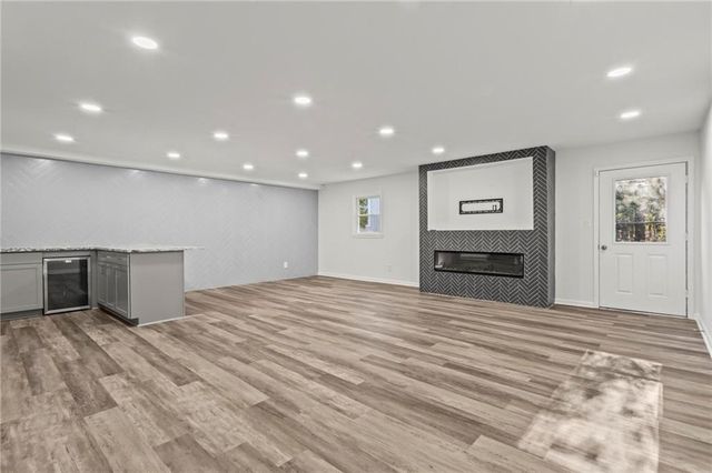 1106 Aurora Court, Dunwoody, GA 30338