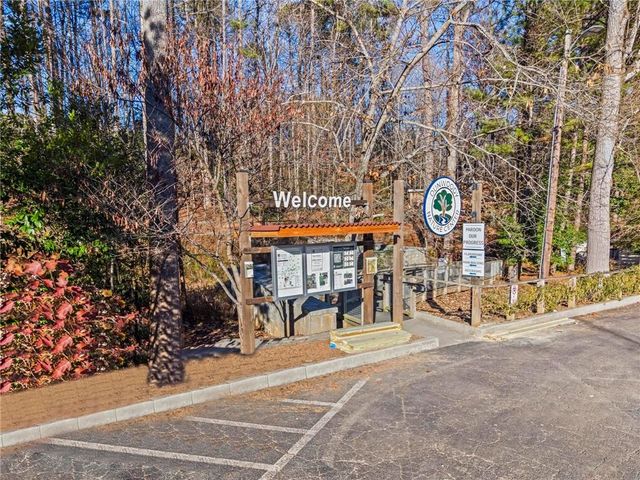 1106 Aurora Court, Dunwoody, GA 30338