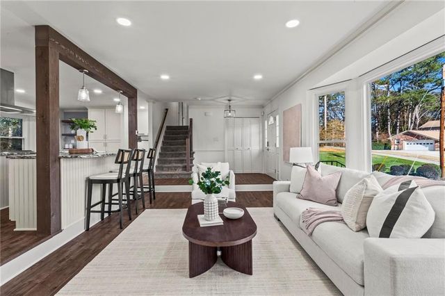 1106 Aurora Court, Dunwoody, GA 30338