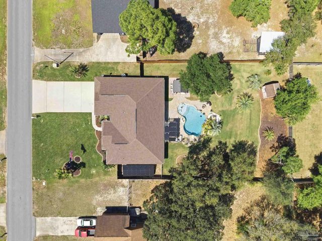 1952 Coral St, Navarre, FL 32566