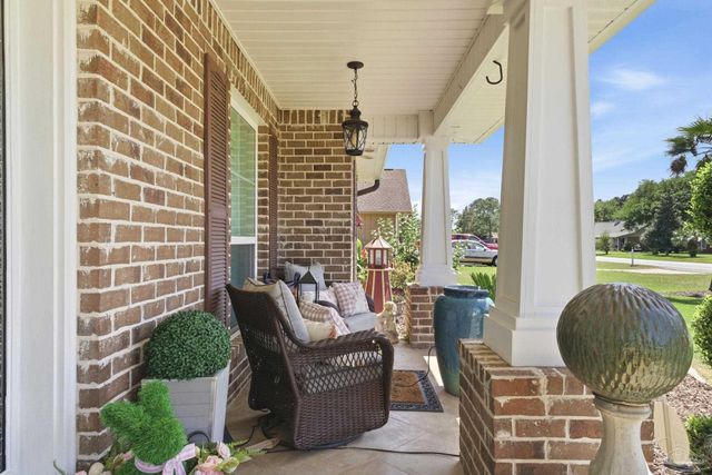 1952 Coral St, Navarre, FL 32566