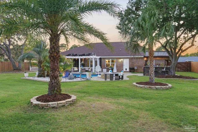 1952 Coral St, Navarre, FL 32566