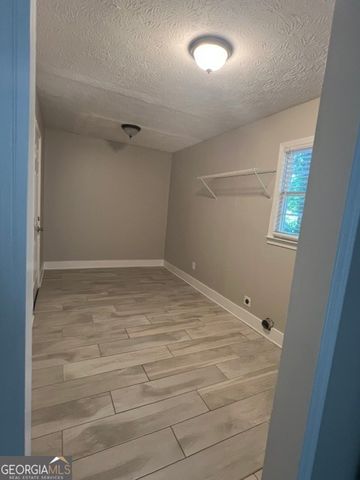 6061 Ridge Way, Douglasville, GA 30135