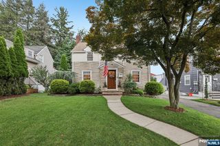 14 Franklin Street, Cedar Grove, NJ 07009