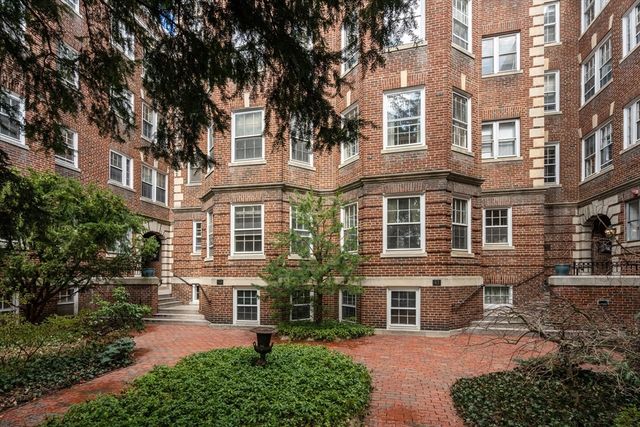 43 Linnaean Street 35A, Cambridge, MA 02138