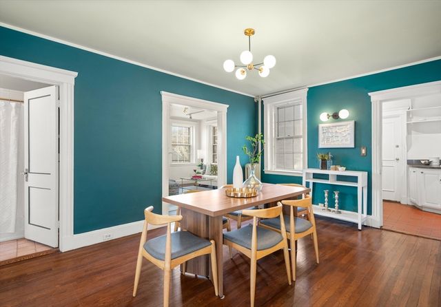 43 Linnaean Street 35A, Cambridge, MA 02138