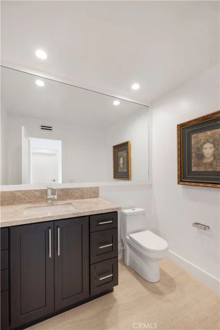 85 Hillsdale, Newport Beach, CA 92660