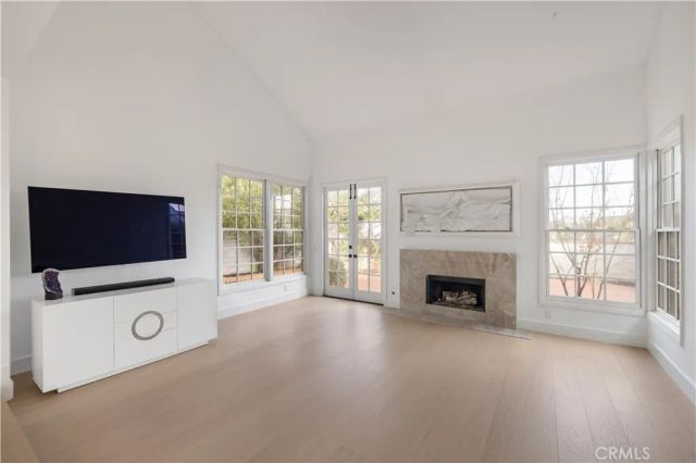 85 Hillsdale, Newport Beach, CA 92660