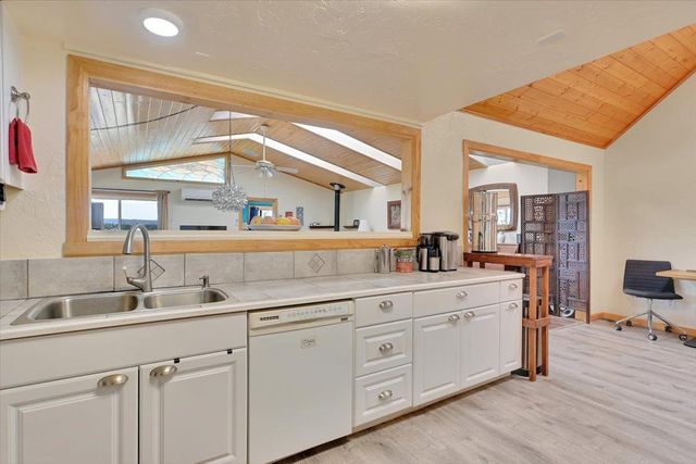 1581 Moccasin Trl, Placerville, CA 95667