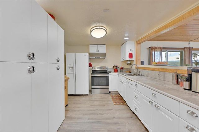 1581 Moccasin Trl, Placerville, CA 95667