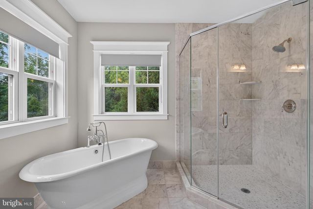 6295 15TH PL N, Arlington, VA 22205