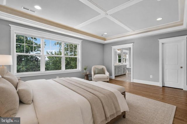 6295 15TH PL N, Arlington, VA 22205