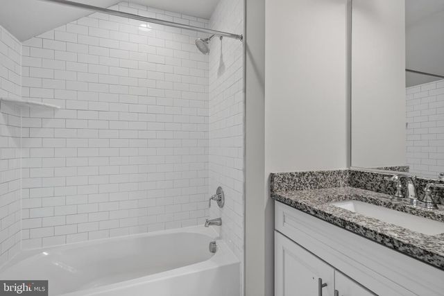6295 15TH PL N, Arlington, VA 22205