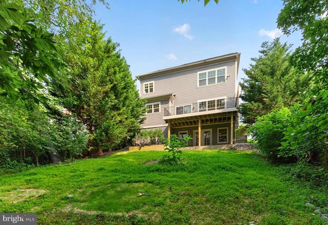 6295 15TH PL N, Arlington, VA 22205