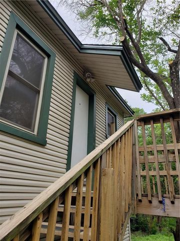 405 E 38th ST 2, Austin, TX 78705