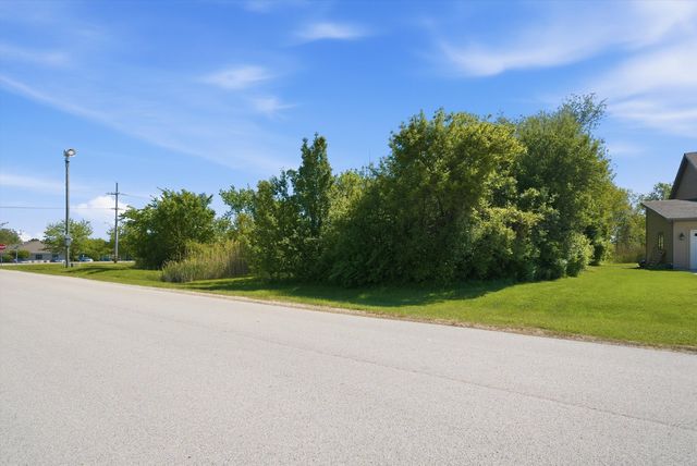 1201 Leinster Drive, Lemont, IL 60439