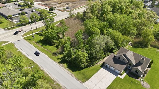 1201 Leinster Drive, Lemont, IL 60439