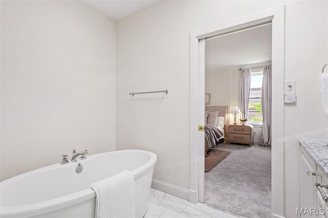 10 Portland Court, St Louis, MO 63108