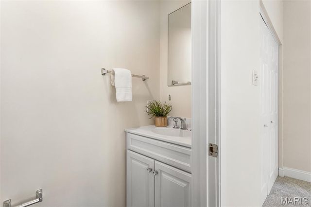 10 Portland Court, St Louis, MO 63108