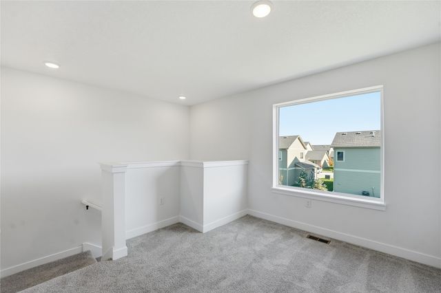249 NW Waverly Drive, Waukee, IA 50263