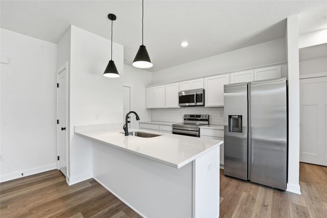 249 NW Waverly Drive, Waukee, IA 50263