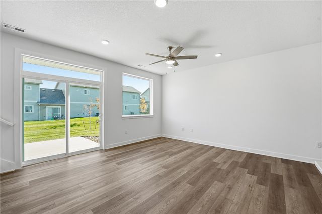 249 NW Waverly Drive, Waukee, IA 50263
