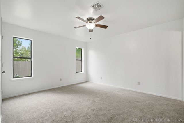 8422 N 116th East Avenue, Owasso, OK 74055