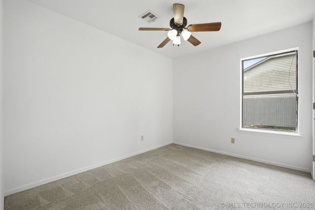 8422 N 116th East Avenue, Owasso, OK 74055