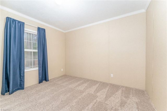 2282 Steppingstone Lane, Asheboro, NC 27205