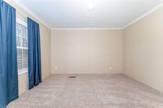 2282 Steppingstone Lane, Asheboro, NC 27205