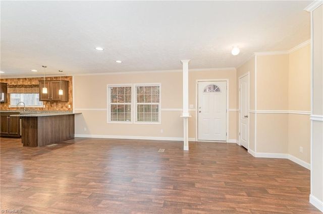 2282 Steppingstone Lane, Asheboro, NC 27205