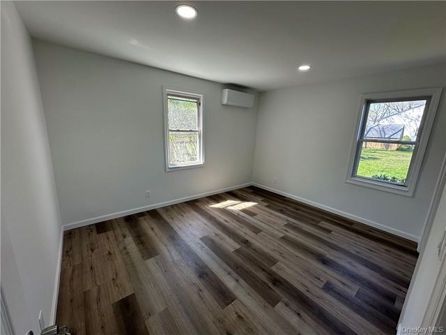 68 Massachusetts Avenue, Congers, NY 10920