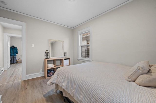 4650 N 38th STREET, Milwaukee, WI 53209