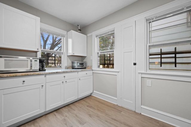 4650 N 38th STREET, Milwaukee, WI 53209