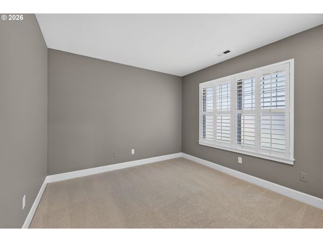 2527 Nw Stimpson Ln, Portland, OR 97229