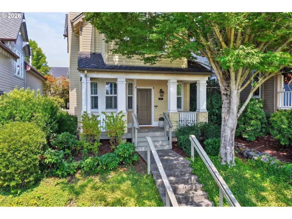 2527 Nw Stimpson Ln, Portland, OR 97229